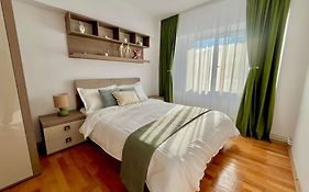 Valcea Northside Spacious Apartment
